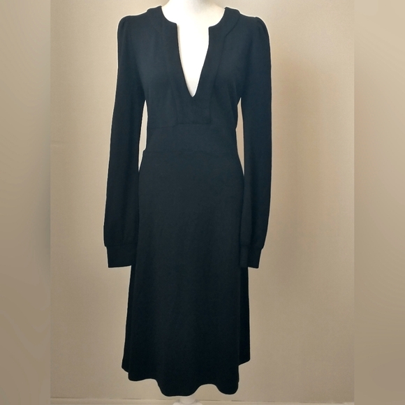 Diane Von Furstenberg Dresses & Skirts - Diane Von Fursteberg wool puff sleeve midi sweater dress 10